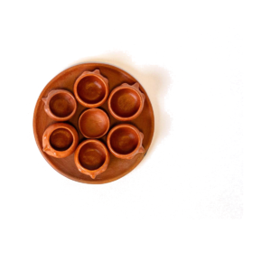 Set de 6 mezcaleros de barro rojo con rostro, hechos a mano en Oaxaca